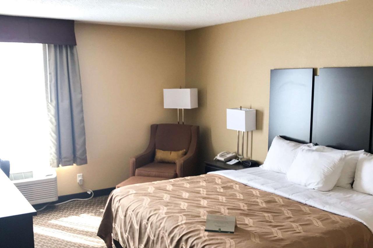 Quality Inn & Suites Mendota Near I-39 Luaran gambar